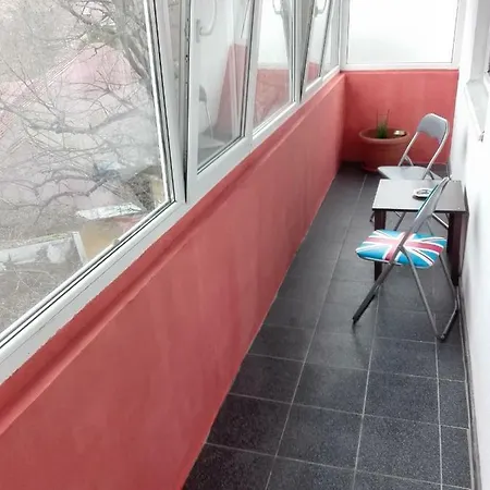 Britannia Apartment