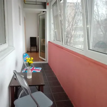 Britannia Apartment *